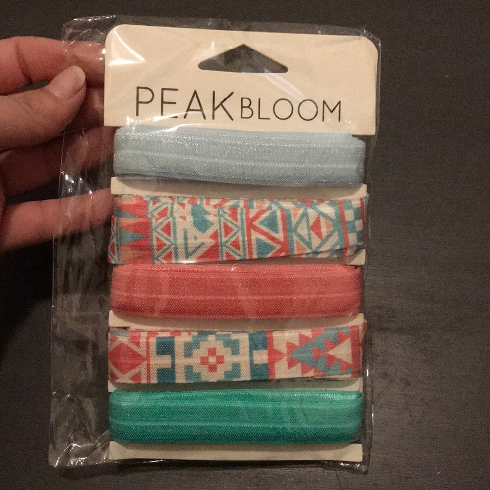 Peak Bloom 5/8” fold over elastic.